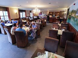 Bungalow in a Holiday Park Near Maastricht