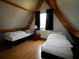 Bungalow in a Holiday Park Near Maastricht