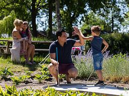 Beautiful Chalet Near the Beach