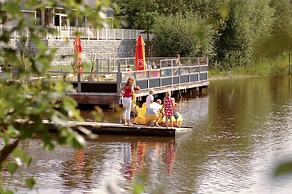 Modern Chalet With Wellness, in a Holiday Park at 12 km. From Eindhove