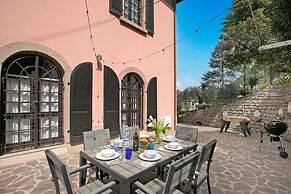 Lake Front Villa Schlosser