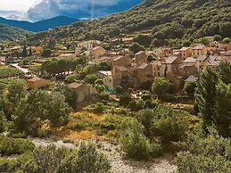 Exotic Holiday Home in Ceps With Private Pool