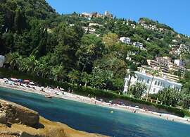 Peaceful Villa With Pool & Views