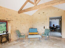 Majestic Holiday Home With Swimming Pool