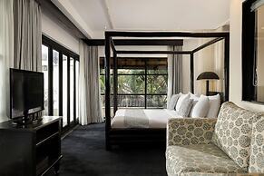 Shanti Estate Seminyak by Nakula