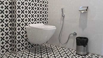 Dera Pichola A Lake Facing Hotel