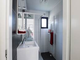 Modern Holiday Home in a Holiday Park