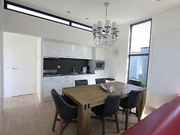 Modern Holiday Home in a Holiday Park