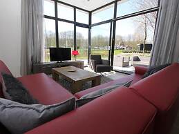 Modern Holiday Home in a Holiday Park