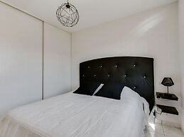 Holiday Home Near Beach With Private Pool