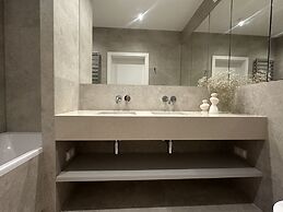 Wola Apartment by Renters Prestige