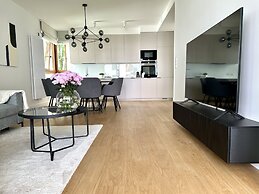 Wola Apartment by Renters Prestige