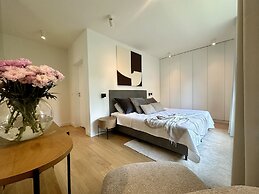 Wola Apartment by Renters Prestige