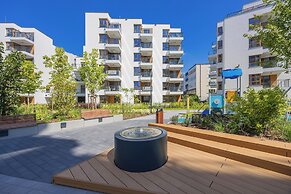 Wola Apartment by Renters Prestige