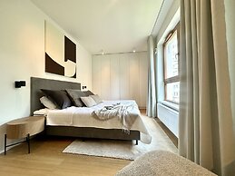 Wola Apartment by Renters Prestige