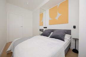 Wola Apartment by Renters Prestige