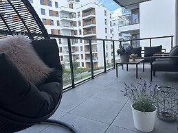 Wola Apartment by Renters Prestige