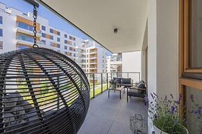 Wola Apartment by Renters Prestige