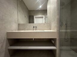 Wola Apartment by Renters Prestige