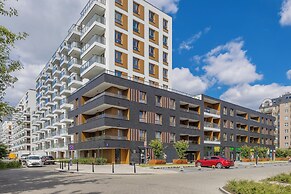 Wola Apartment by Renters Prestige