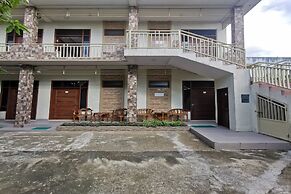 OYO 94061 Bungas Guesthouse Syariah