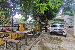 OYO 94061 Bungas Guesthouse Syariah