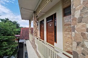 OYO 94061 Bungas Guesthouse Syariah