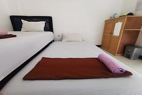 OYO 94061 Bungas Guesthouse Syariah