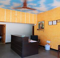 Aryas Residency