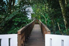 Reen Resorts Aanavilasam Thekkady