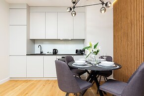 Mennica Residence by Renters Prestige