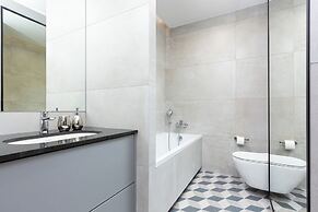 Mennica Residence by Renters Prestige