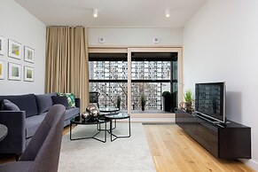 Mennica Residence by Renters Prestige