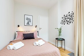 Mennica Residence by Renters Prestige