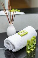 Mennica Residence by Renters Prestige