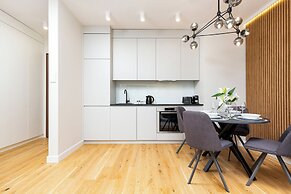 Mennica Residence by Renters Prestige