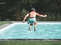 Nice Chalet With Microwave Located in the Ardennes