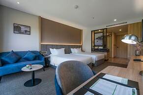 Wyndham Garden Legend Halong