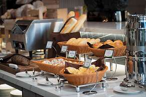 Wyndham Garden Legend Halong