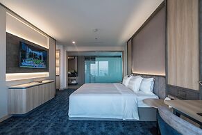 Wyndham Garden Legend Halong