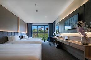 Wyndham Garden Legend Halong