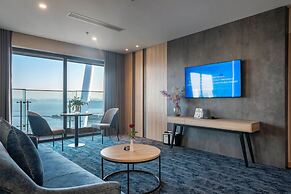 Wyndham Garden Legend Halong