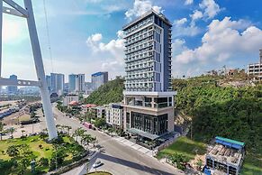 Wyndham Garden Legend Halong