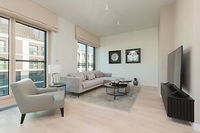 Luxury Suite by Renters Prestige