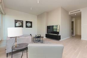 Luxury Suite by Renters Prestige