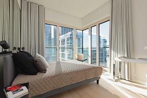 Luxury Suite by Renters Prestige