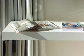 Luxury Suite by Renters Prestige