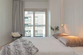 Luxury Suite by Renters Prestige