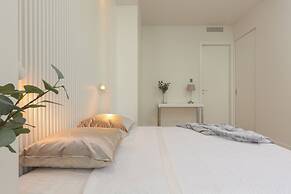 Luxury Suite by Renters Prestige