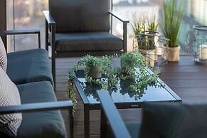 Luxury Suite by Renters Prestige